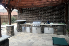 Outdoor-Kitchen-Moss-Rock-Luders-Stone-Countertop-FriscoTX
